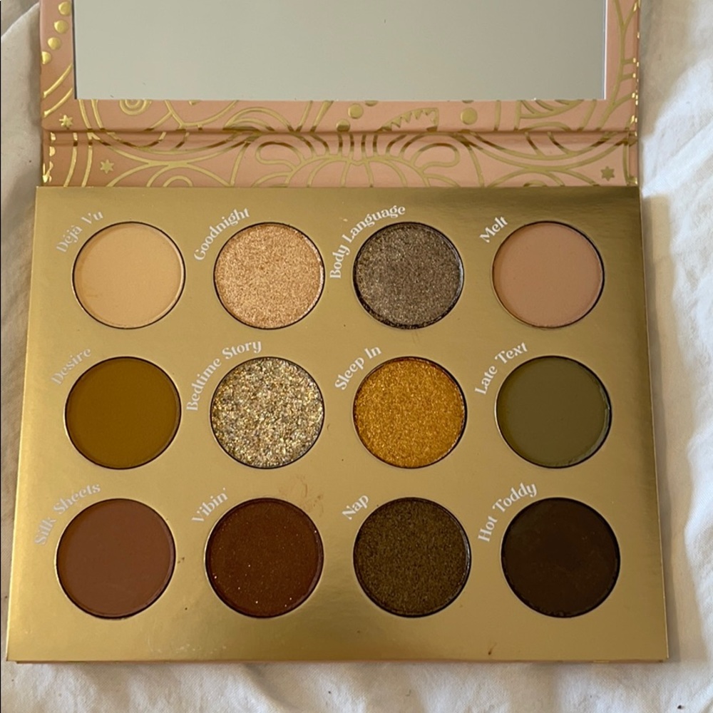 Colourpop eyeshadow palette